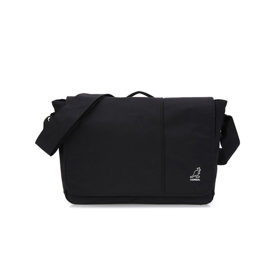 Essential Ⅲ Messenger Bag