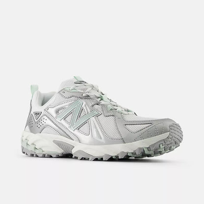 New Balance 610