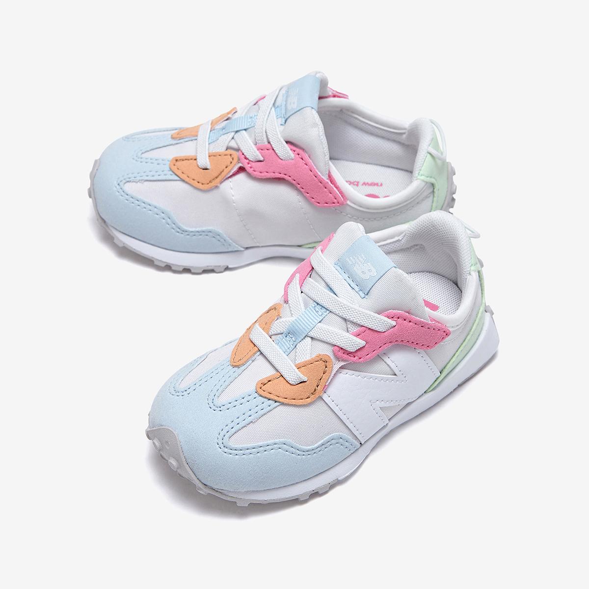 New Balance 327