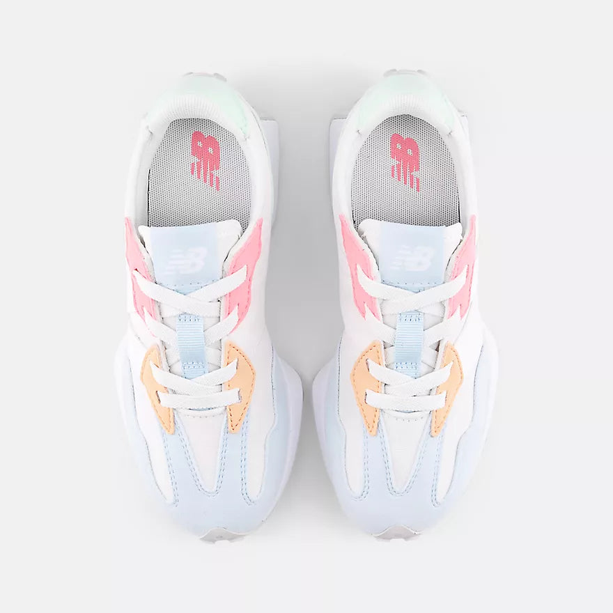 New Balance 327