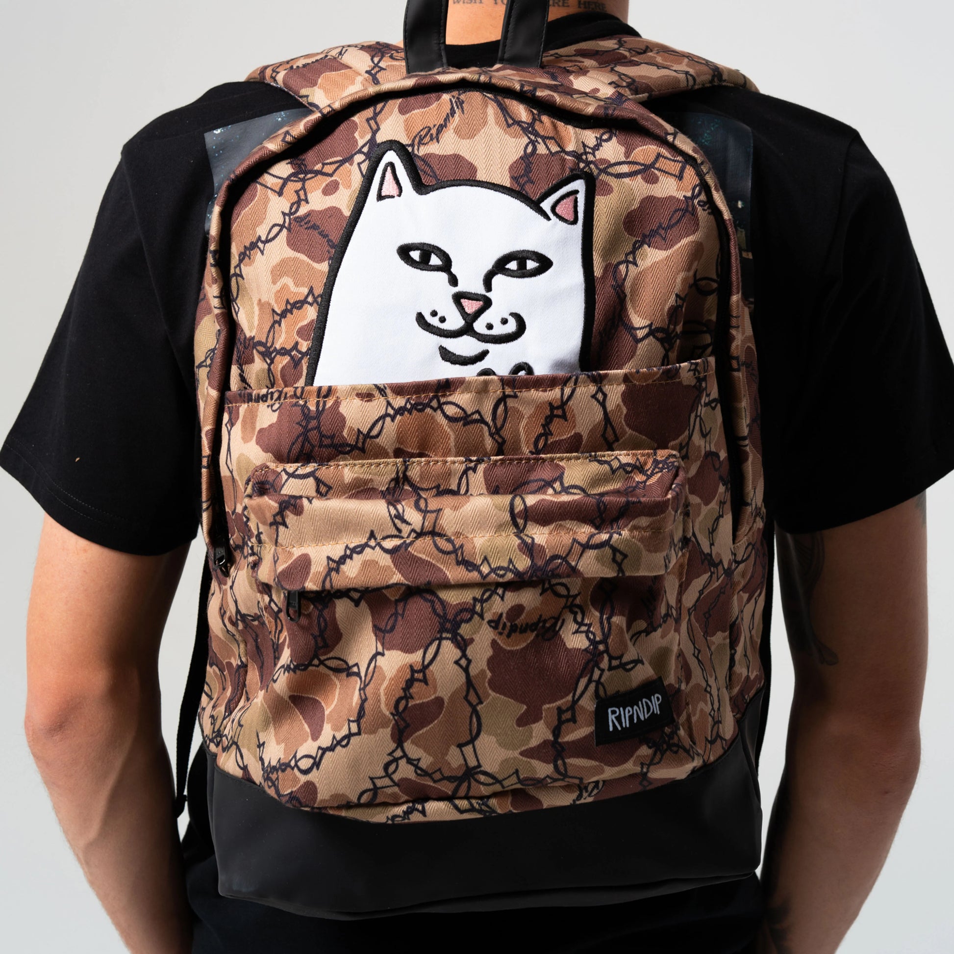 WIRED BACKPACK (TAN CAMO)