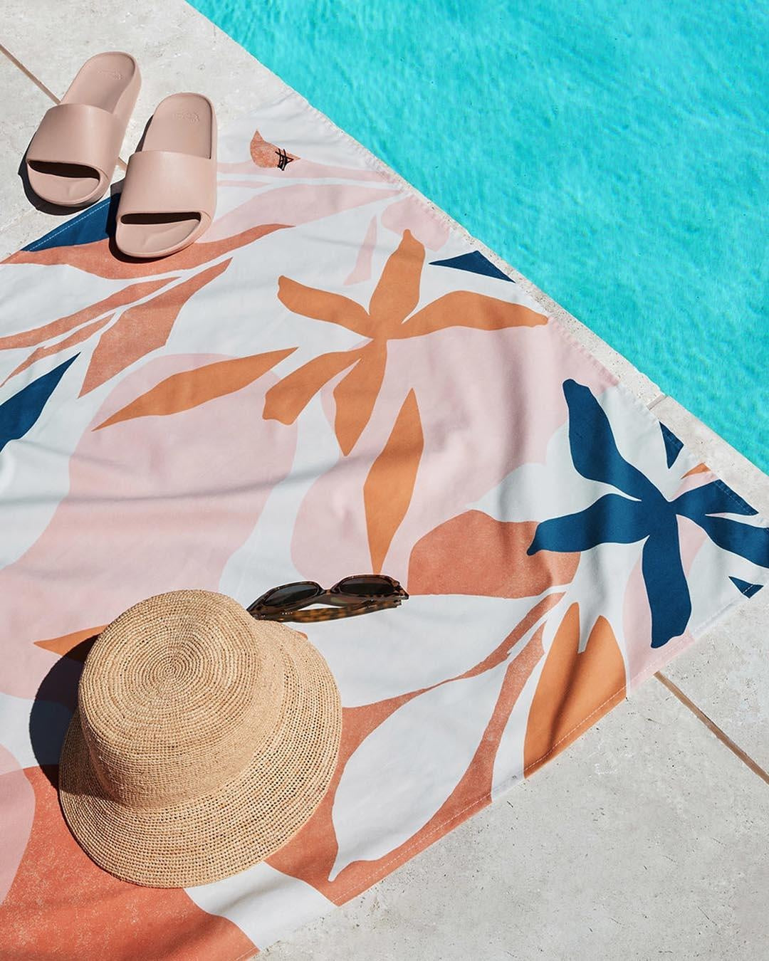 Kids - Towels - Beach - Unicorn Waves - M
