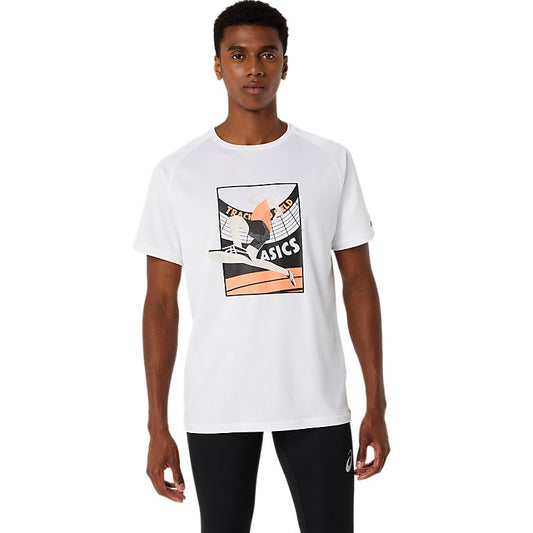 MEN TRACK EVENT GRAPHIC TEE